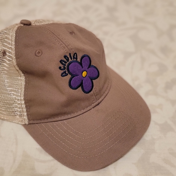 Legacy Accessories - Legacy Women's Tan and Purple Flower Cap